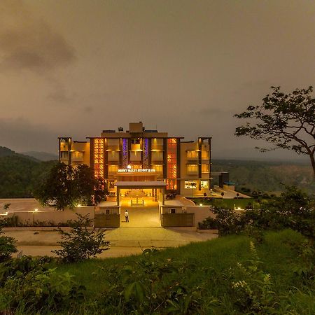 The G Mount Valley Resort, Кумбхалгарх Экстерьер фото
